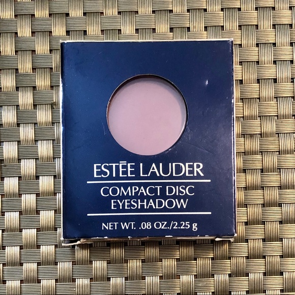 Estēe Lauder Compact Disc Eyeshadow, Coral 6W - Picture 4 of 6